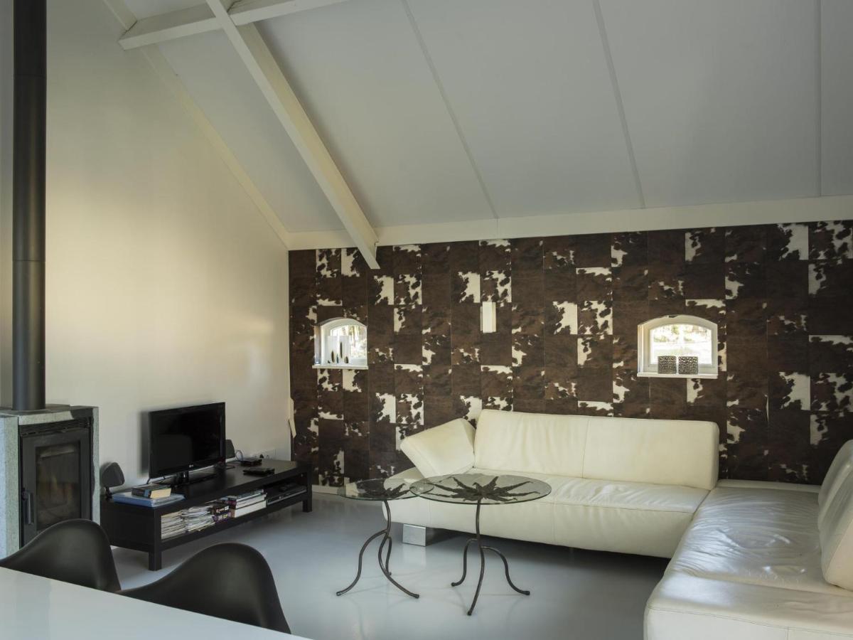 Lovely Holiday Home in Haaksbergen with Terrace Garden BBQ Buitenkant foto