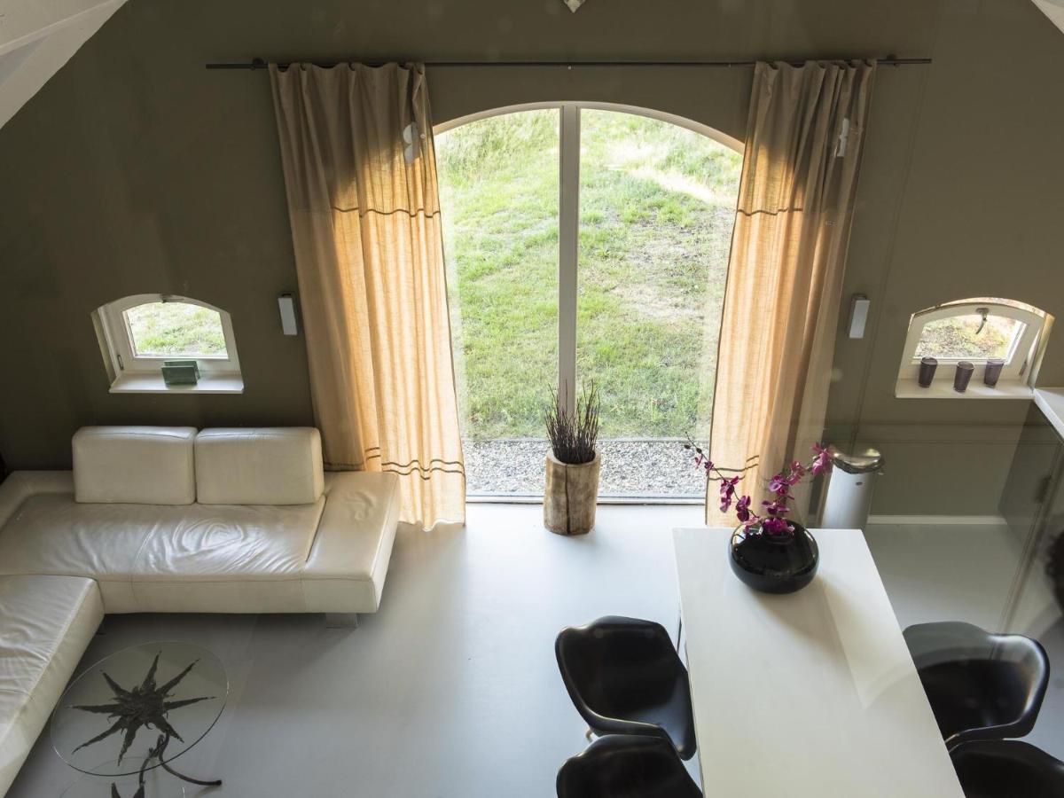 Lovely Holiday Home in Haaksbergen with Terrace Garden BBQ Buitenkant foto